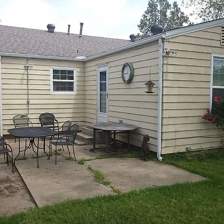 Country Club Chic Experience